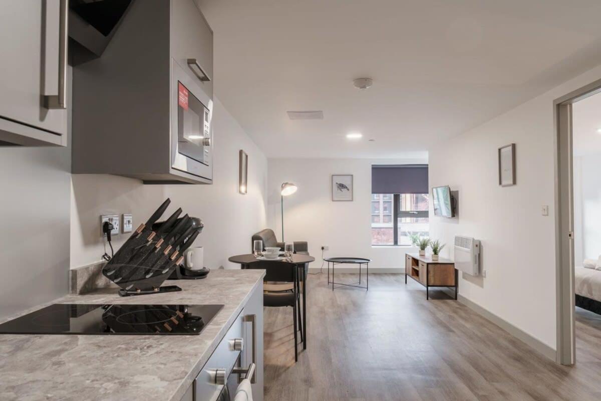 Modern 1 Bed Apartment In Liverpool Centre Dış mekan fotoğraf