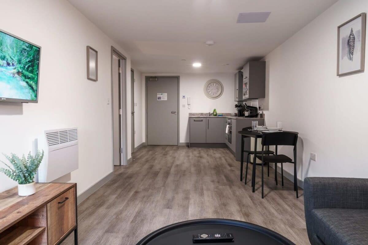 Modern 1 Bed Apartment In Liverpool Centre Dış mekan fotoğraf